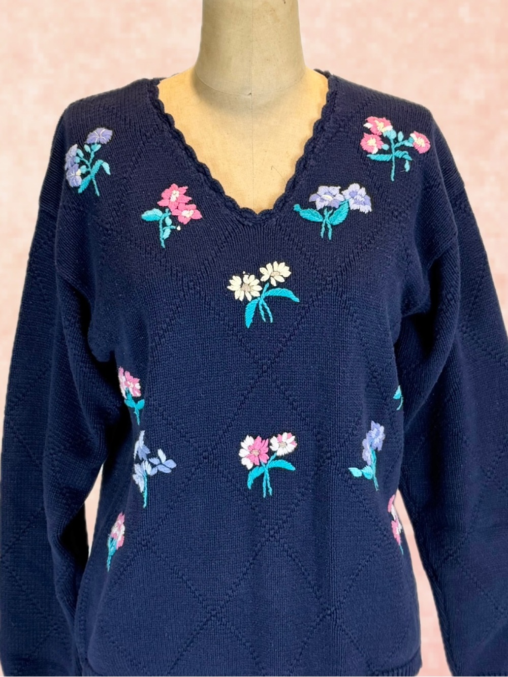 VINTAGE 90s embroidered flower knit sweater woodland floral blossom cottage blue